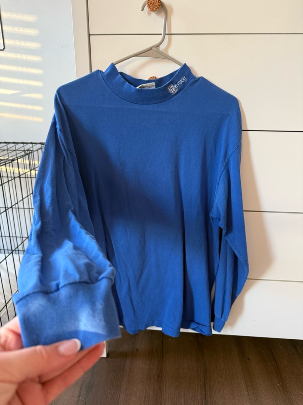 Vintage University of Kentucky Long Sleeve Mock Neck Tee